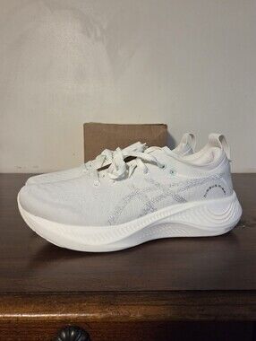 ASICS Nimbus Mirai Running Shoes White Knit Men's Sz 11 New With Flaws